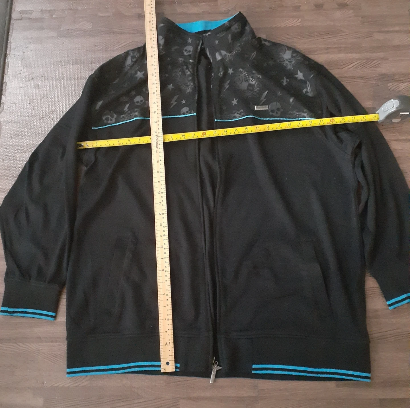 Avirex Black Zipper Jacket Size VINTAGE Y2K