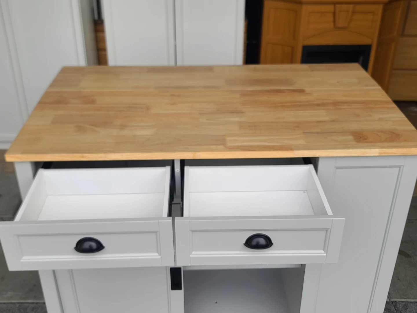 Kitchen Island with Drop Leaf - photo 3