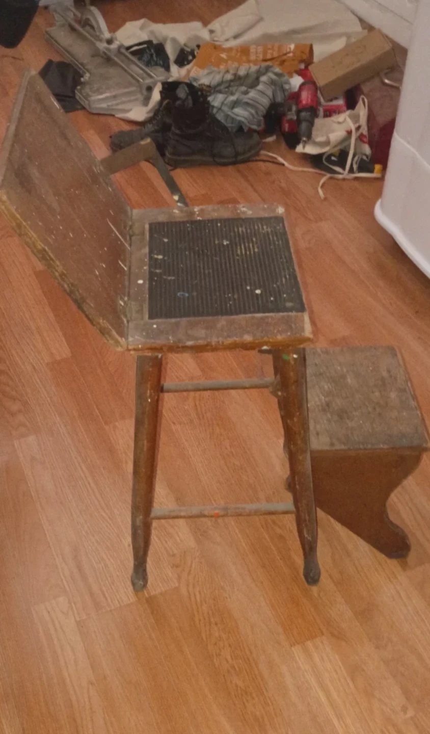 Vintage Wooden Childrens Artists Easel