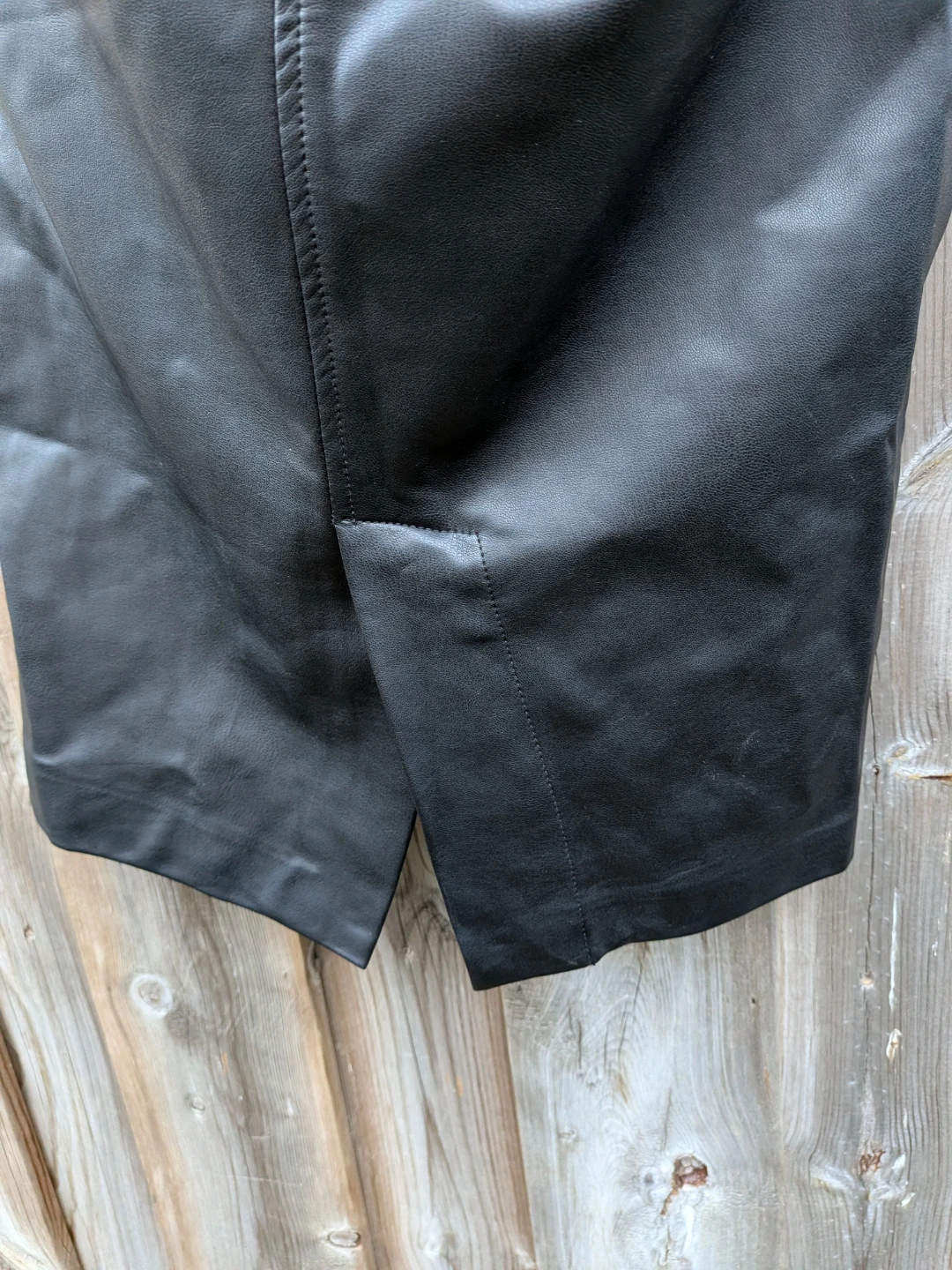 Black Faux Leather pencil Midi Skirt sz Small - photo 5
