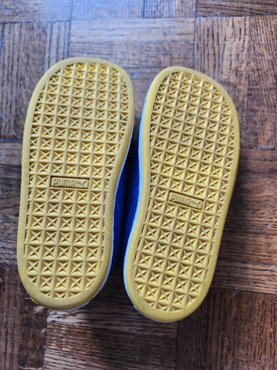 Puma x Minions Children's Shoes Size 10C - photo 2