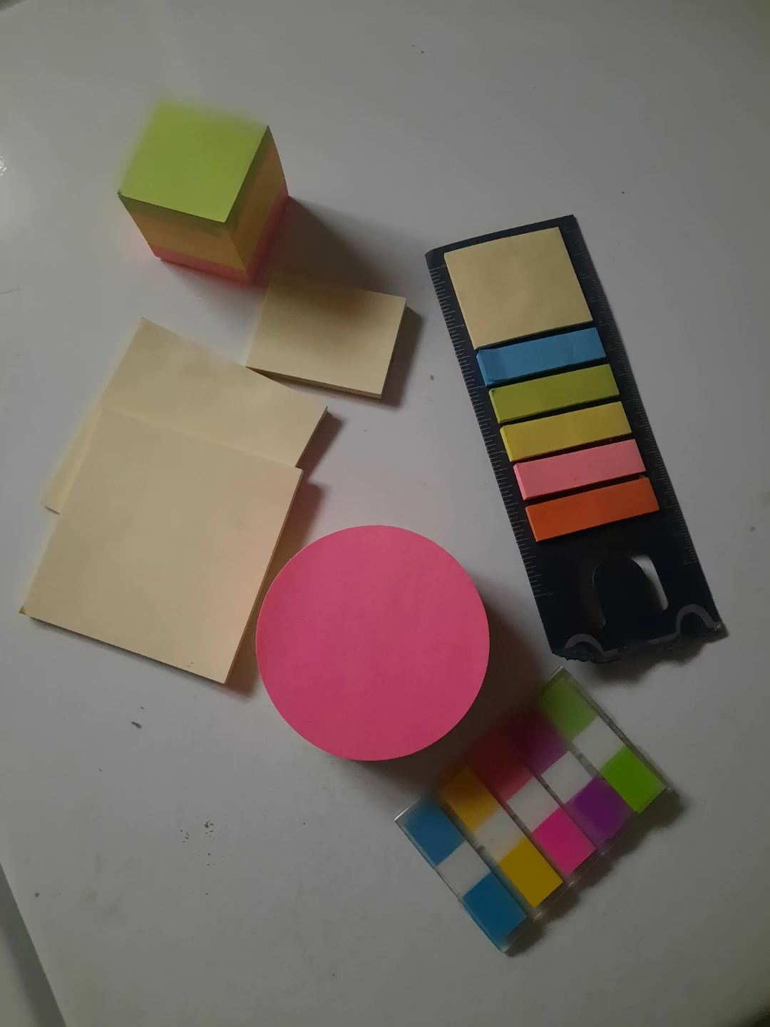 Sticky note pads