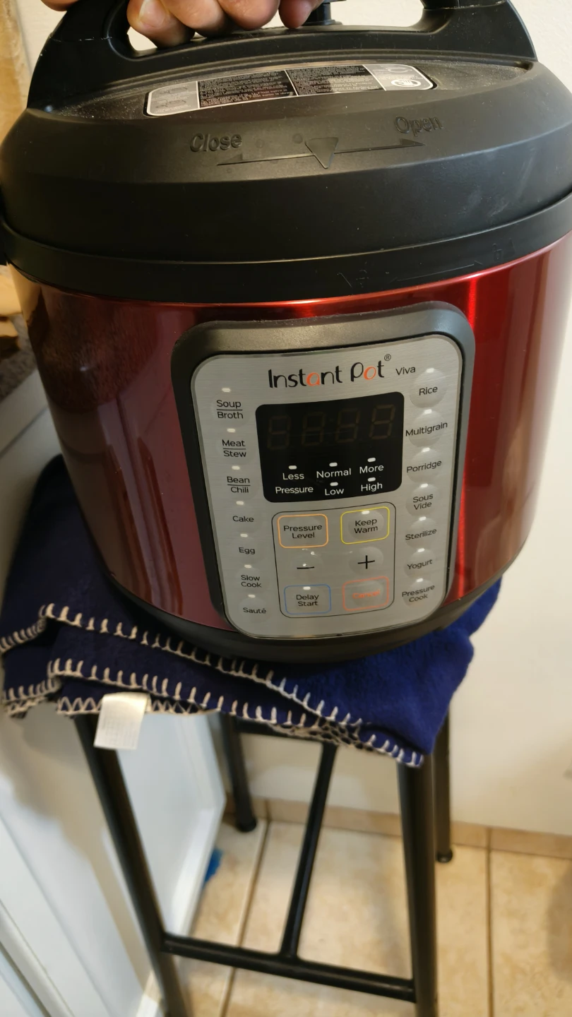 Instant Pot Viva Pressure Cooker
