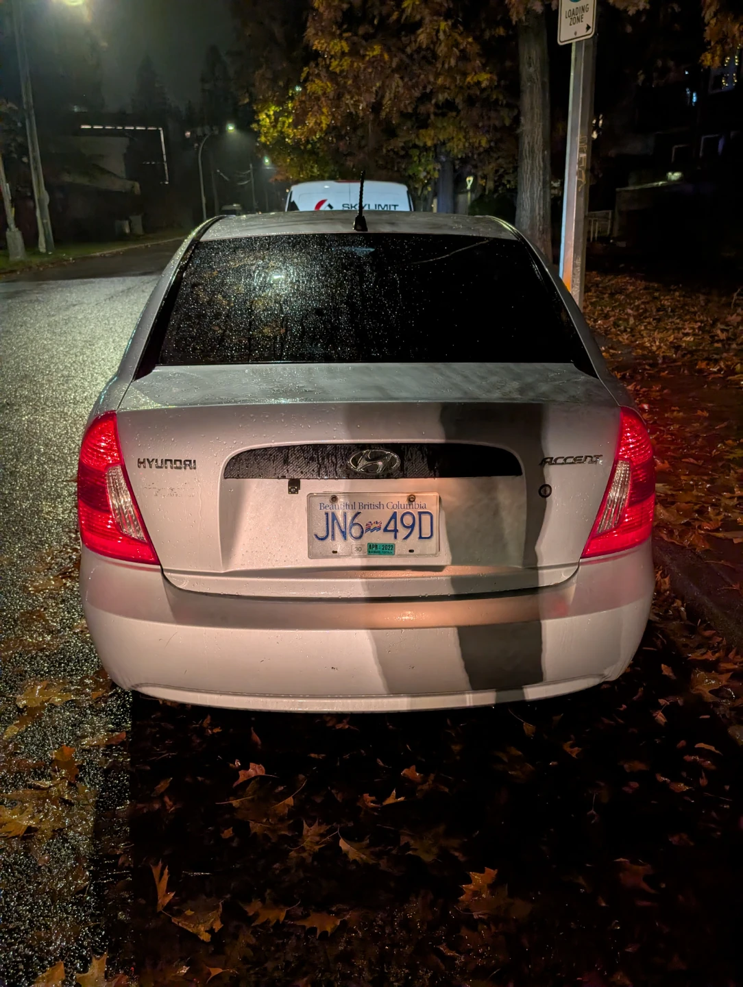 2006 Silver Hyundai Accent only 127 631 kms - photo 3