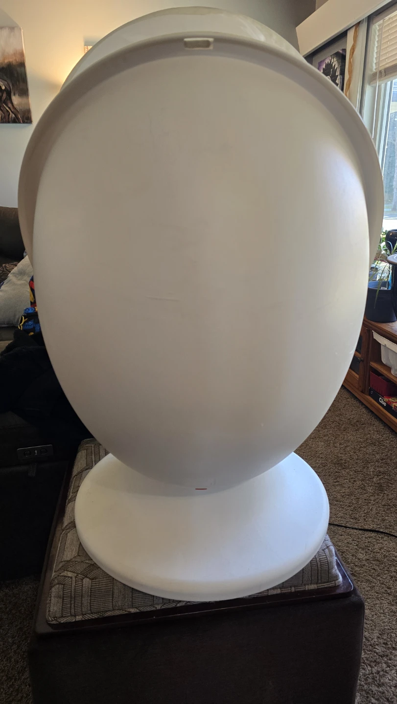 White Pod Chair with Retractable Canopy - photo 4