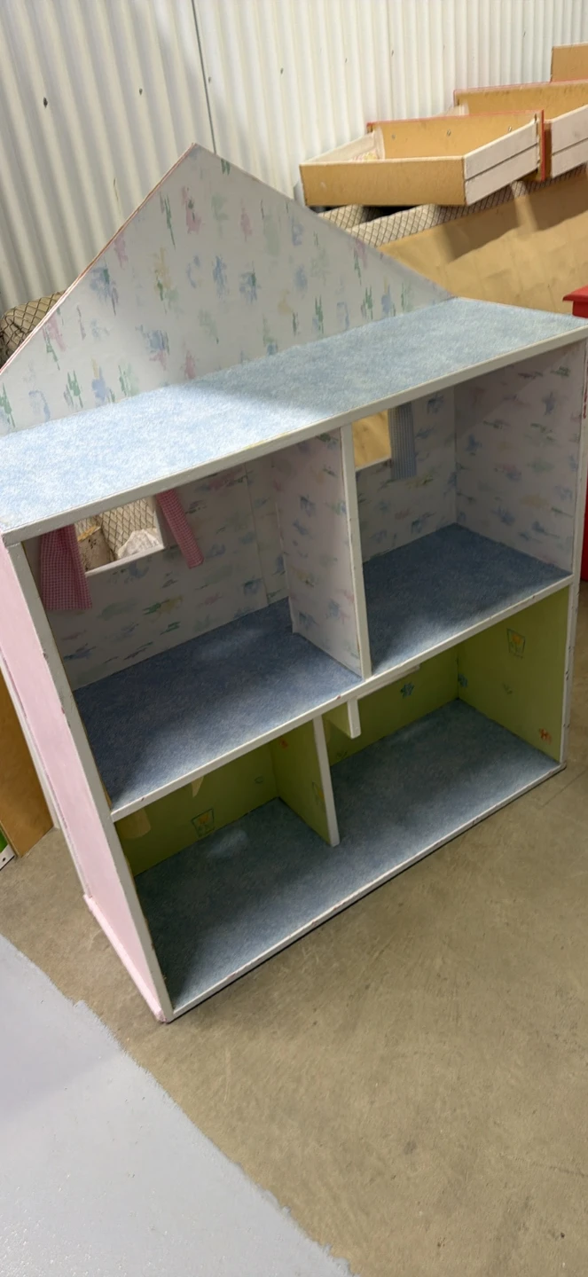 Wooden Dollhouse