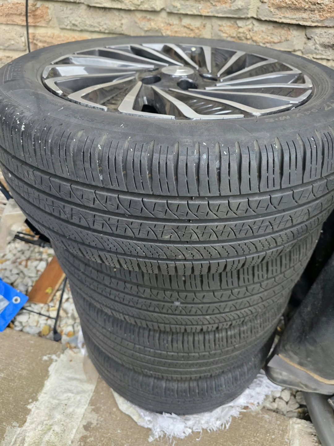 Original Rims and tires for Hyundai Sonata ultimate 2022 - photo 2