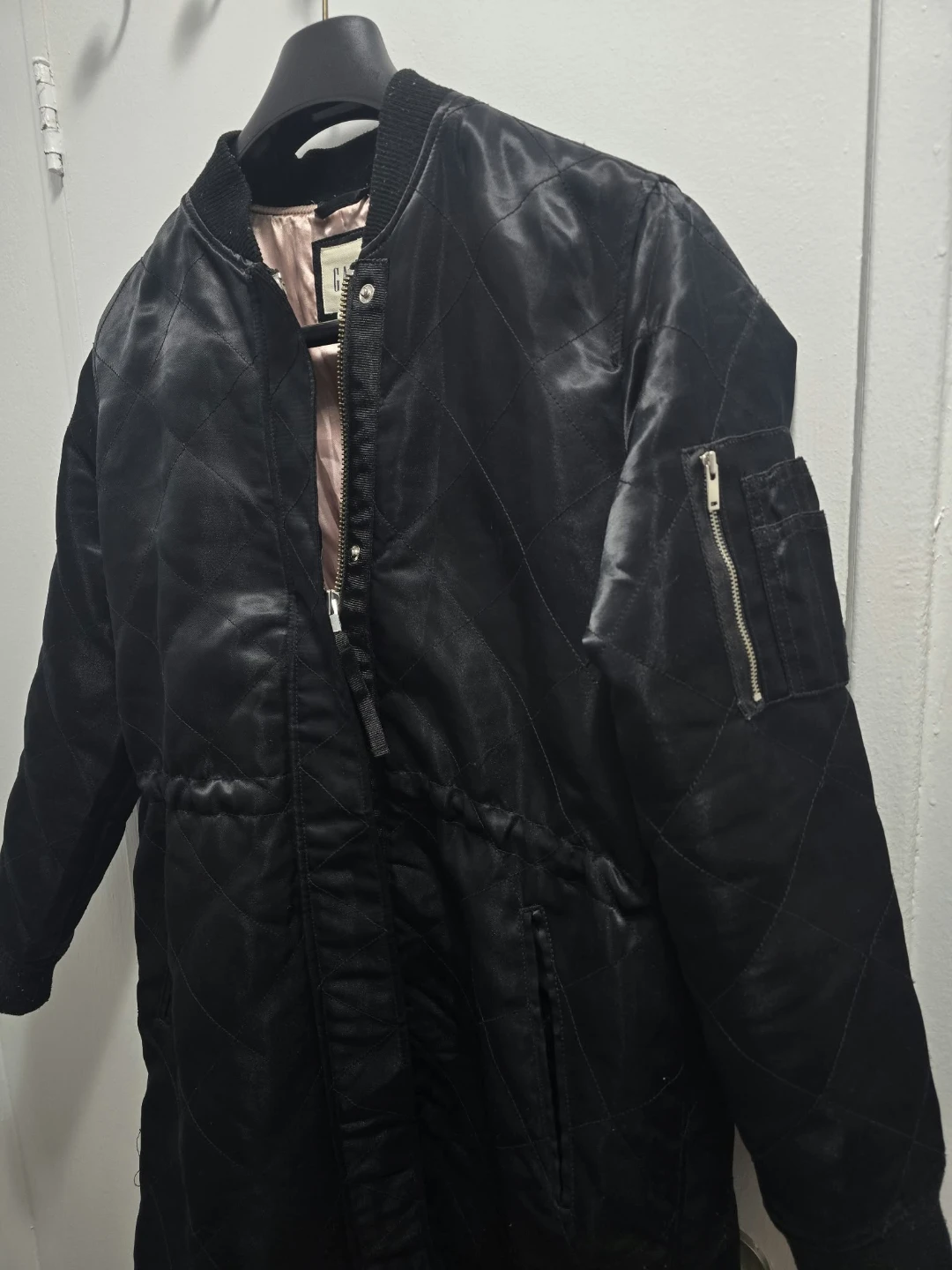 GAP Quilted Bomber Jacket Black - photo 3