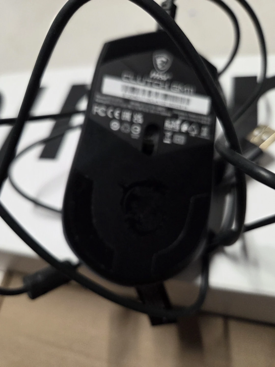 MSI Clutch GM41 Lightweight Gaming Mouse - photo 2