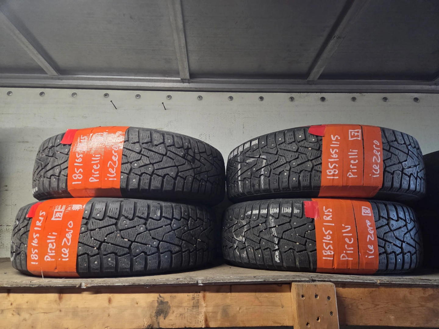 Set of 4 Pirelli Ice Zero Winter Tires