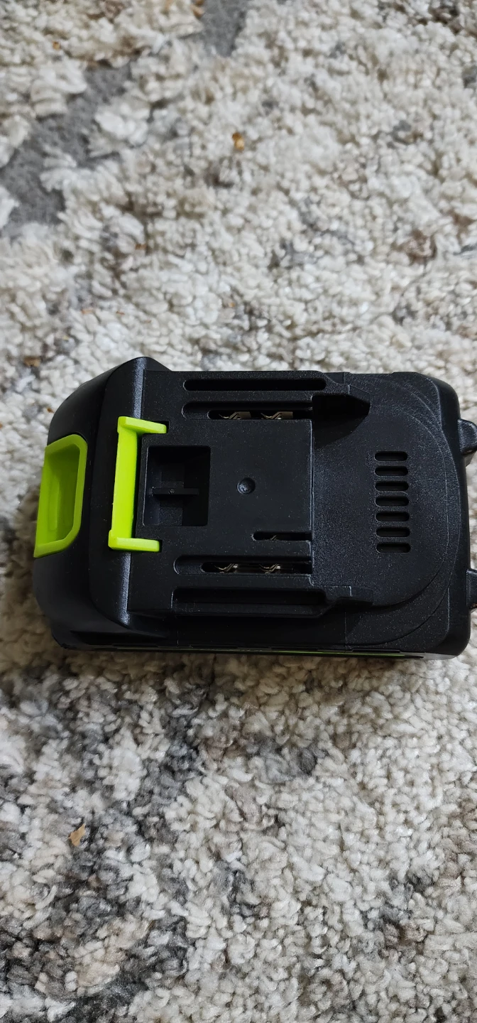 Greener 2x battery packs and Charger - photo 2