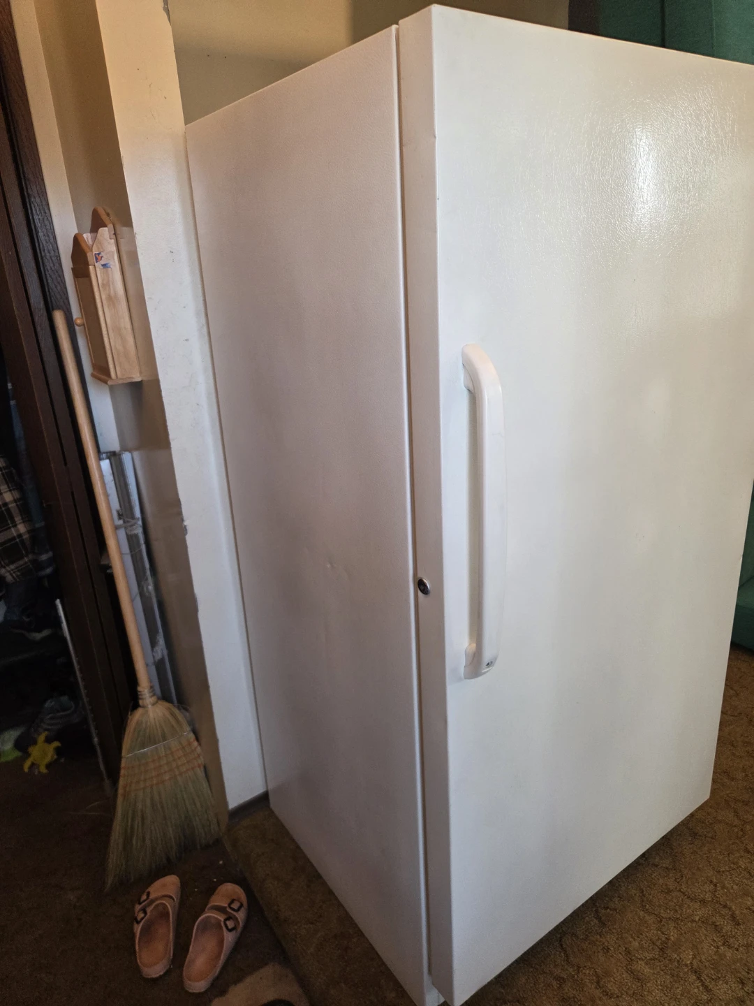 Kenmore White Upright Freezer Delivery Available - photo 3