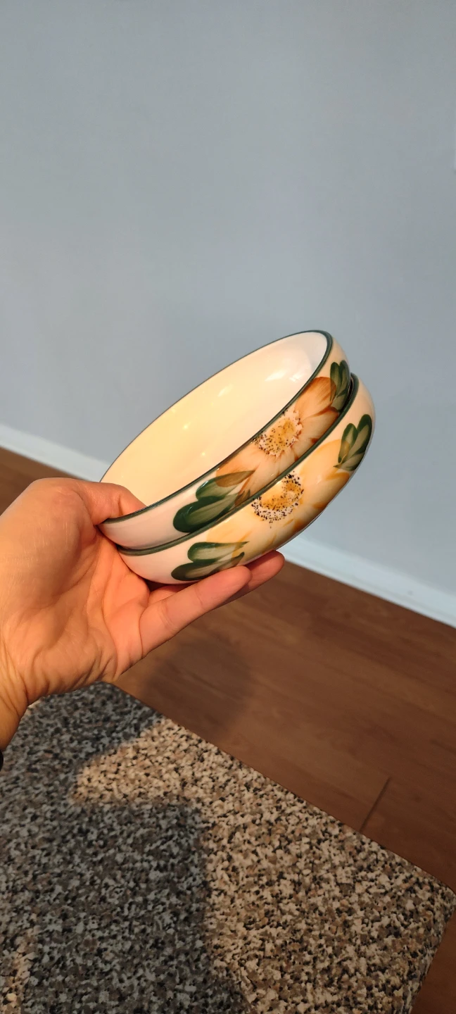 Set of 2 Korean Hand Painted Side Dish Plates - photo 2