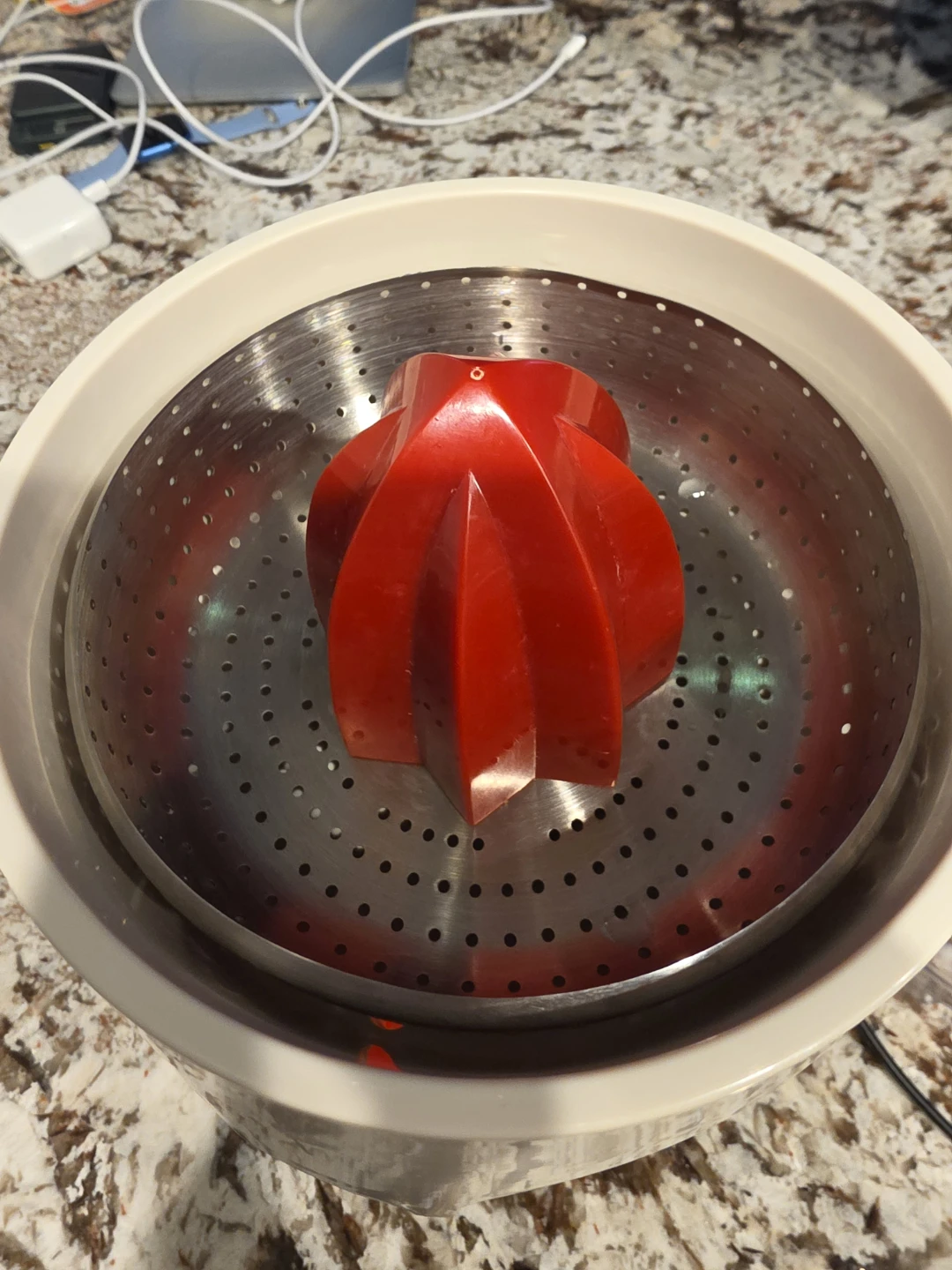Bodum Electric Citrus Juicer - photo 3