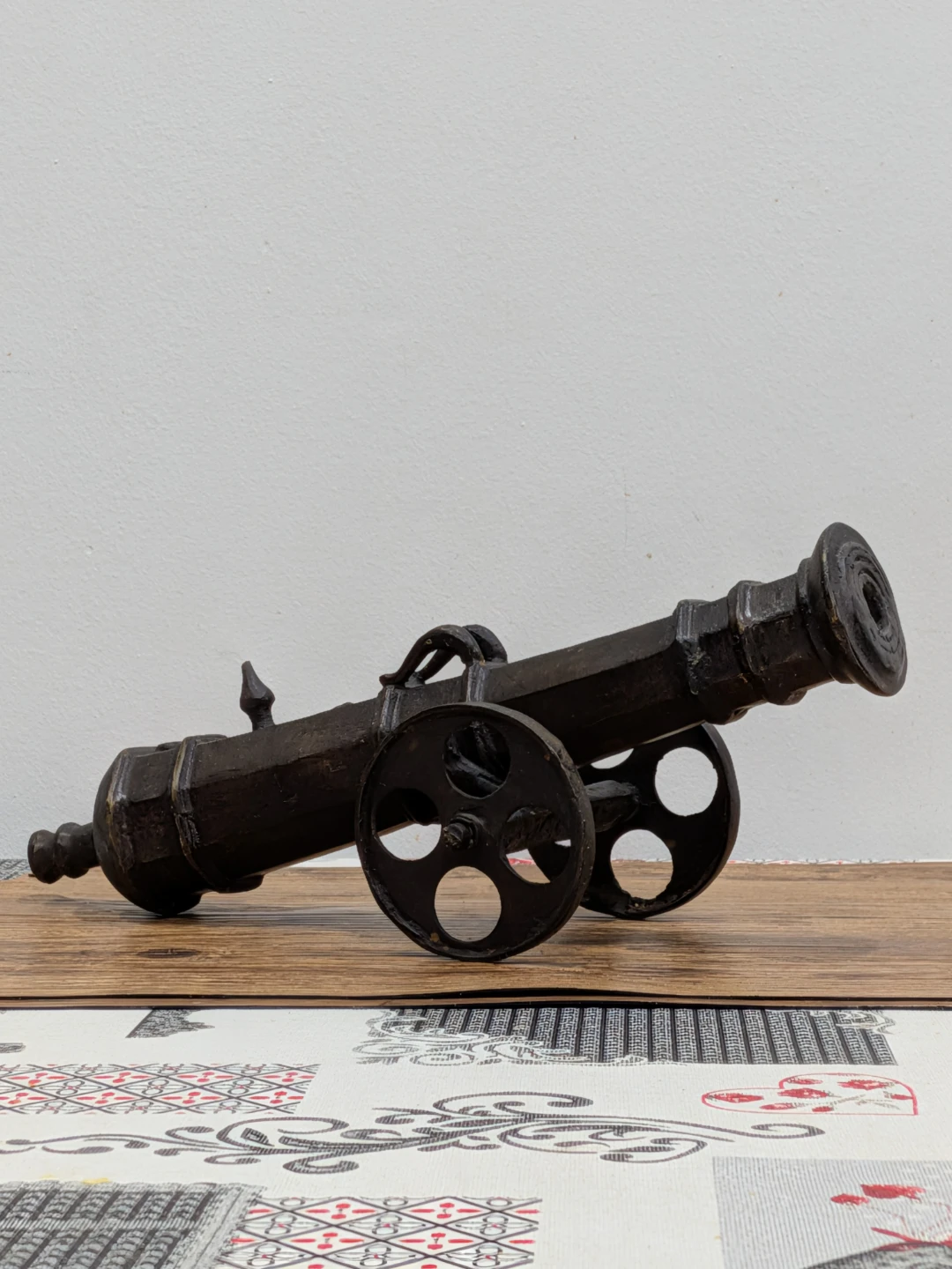Vintage Cannon