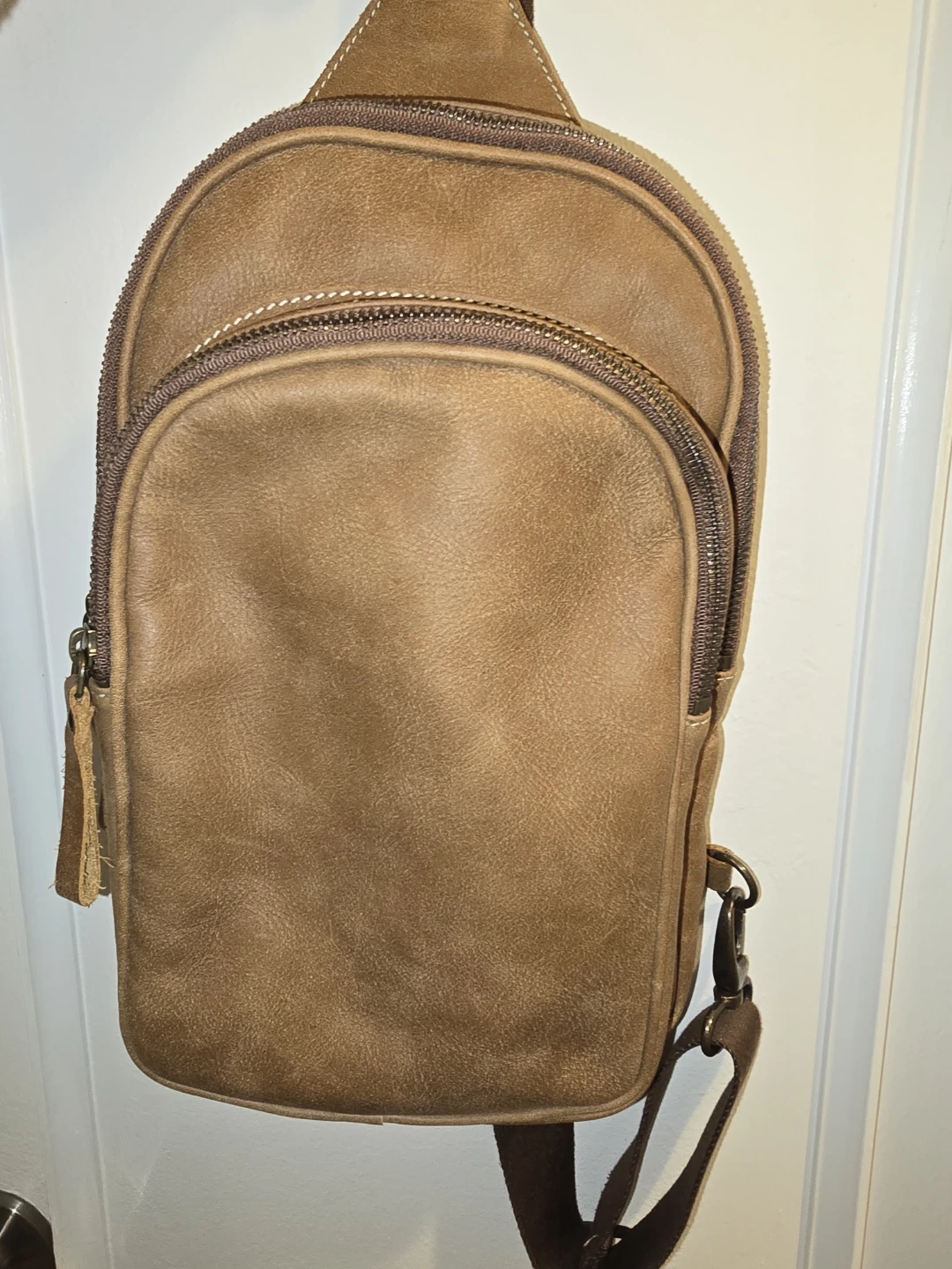 Roots Genuine Large Trinity Leather Sling Bag