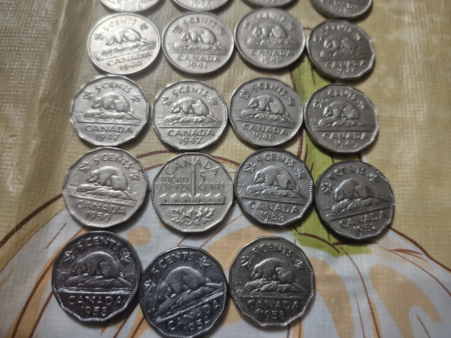 Collection of Vintage Canadian 5-Cent Coins - photo 4
