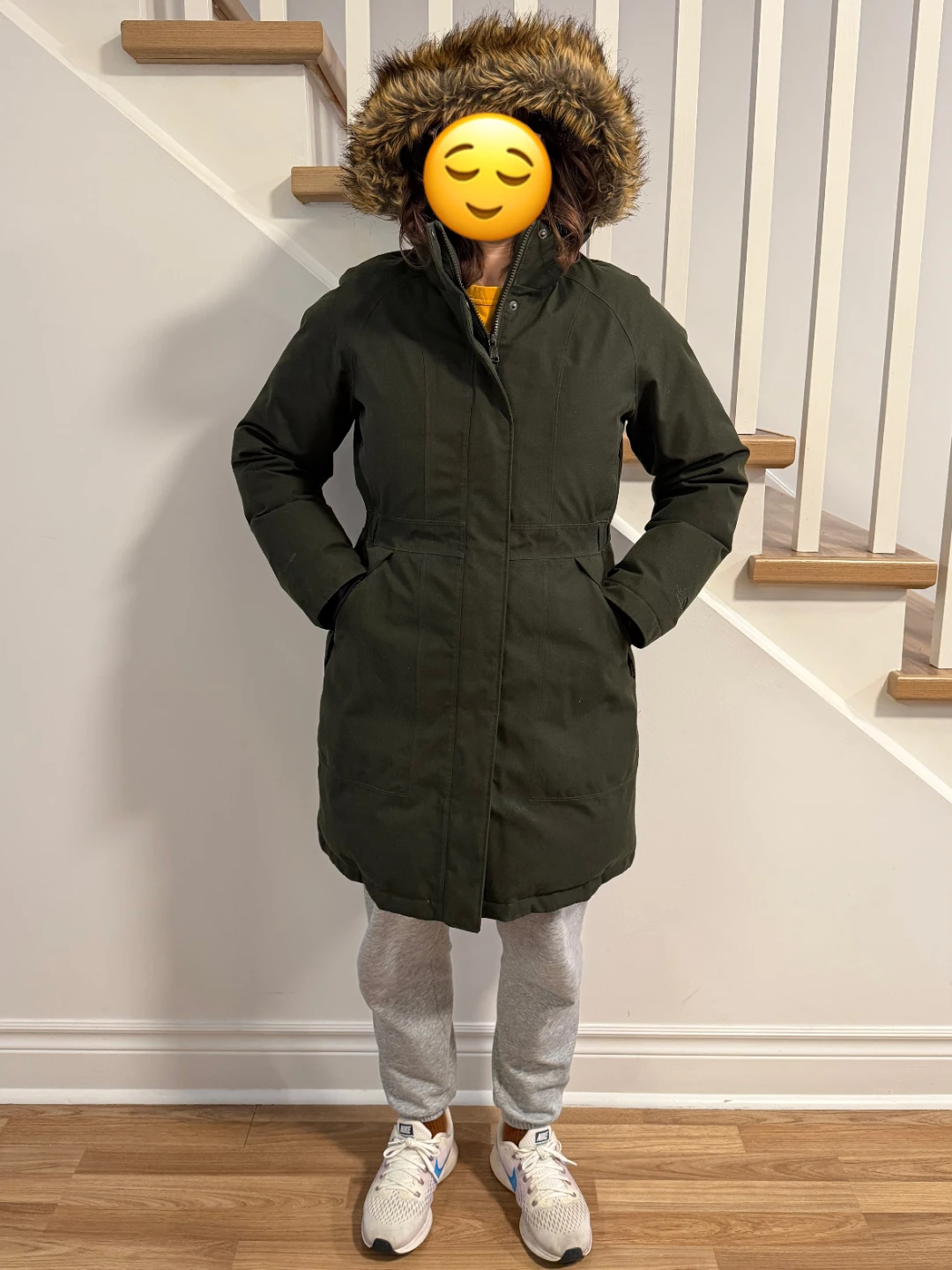 Women’s Medium North Face Arctic Parka in Green - Winter Jacket - photo 2