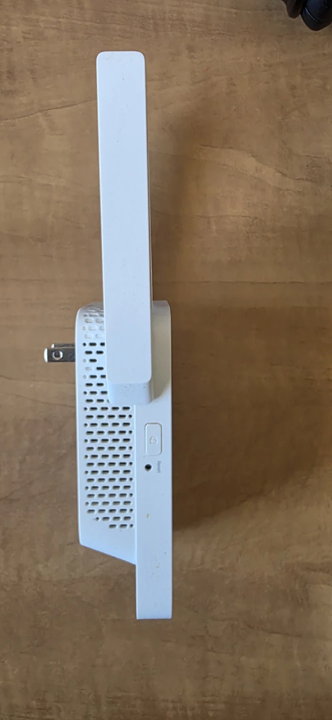 TP-Link AC750 Dual Band Wi-Fi Range Extender (RE215) - photo 3