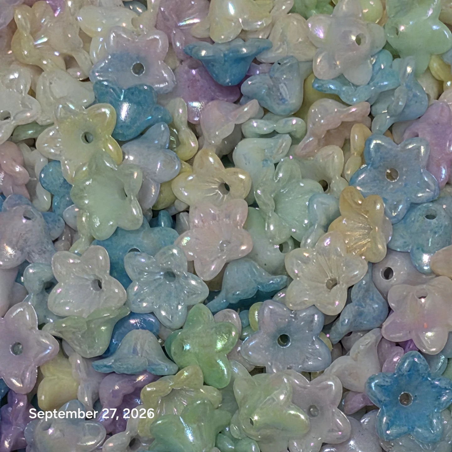Assorted Pastel Flower Beads - photo 3