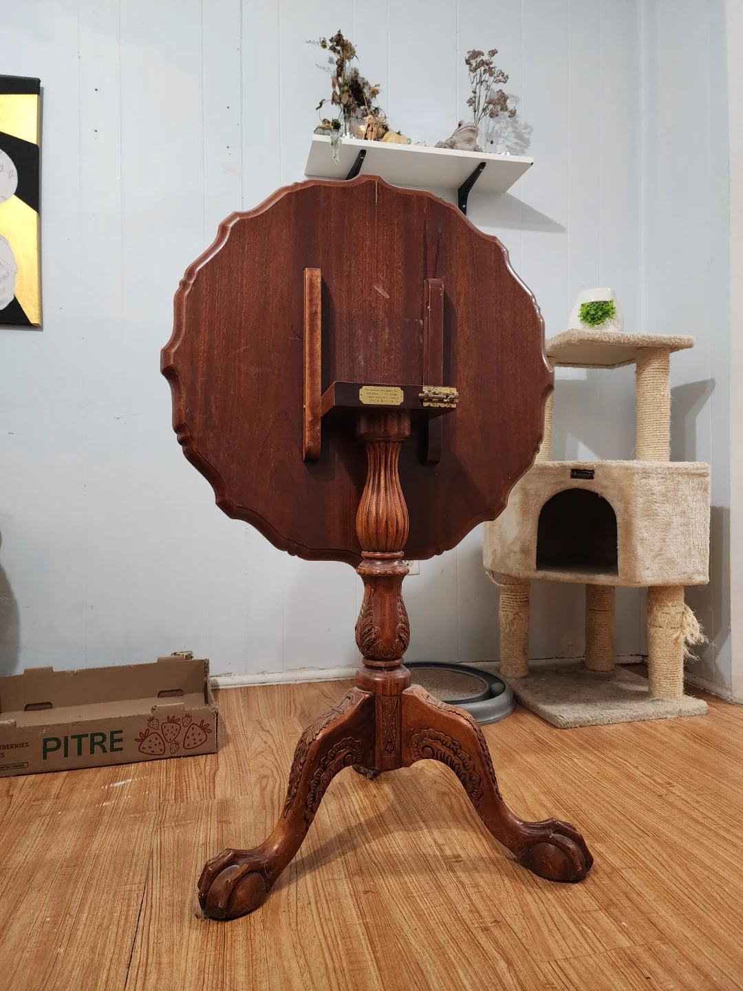 Round Chippendale Style Mahogany Tilt-Top "Pie-Crust" Tea Table - photo 3