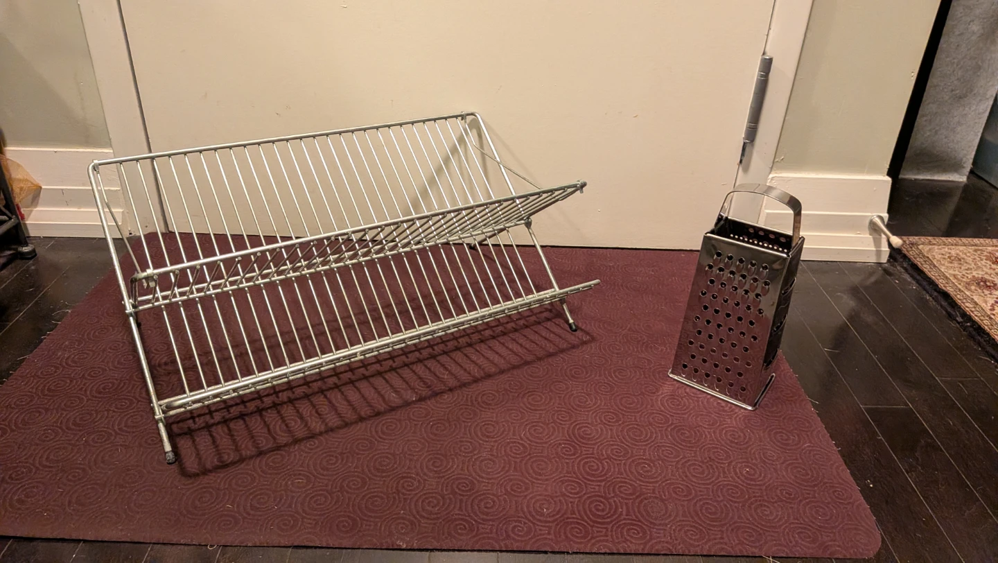 Foldable Metal Dishrack & Food Grater