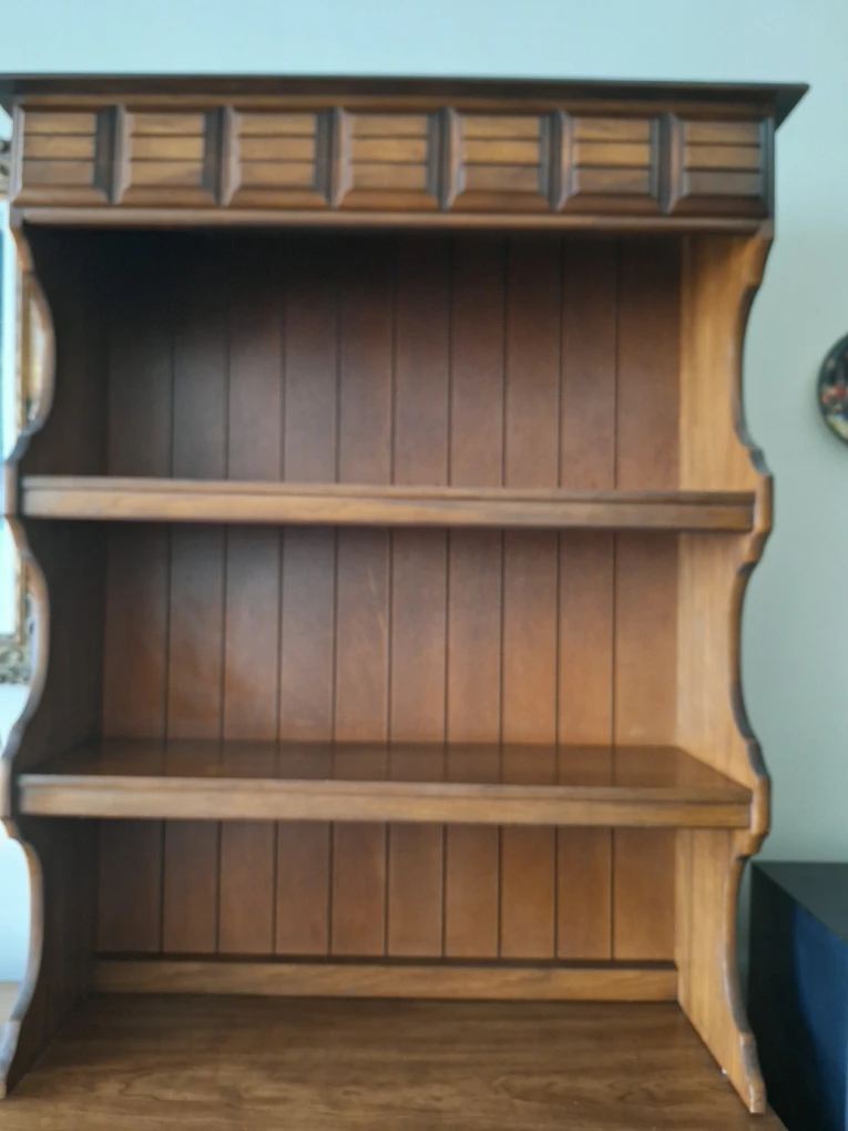 Vintage Stylemaker Maple Finish Book Shelf / Hutch