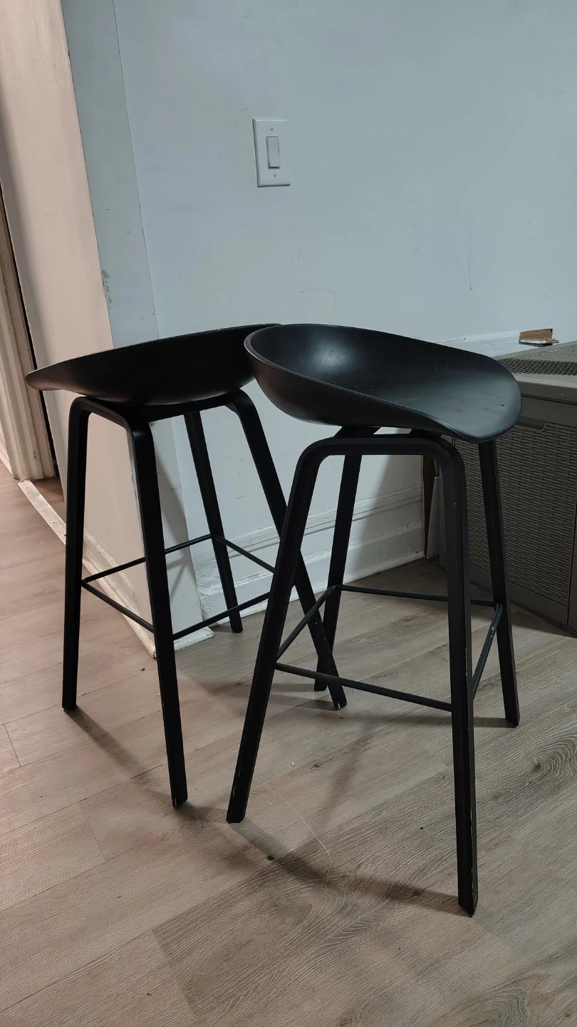 Set of 2 Black Bar Stools