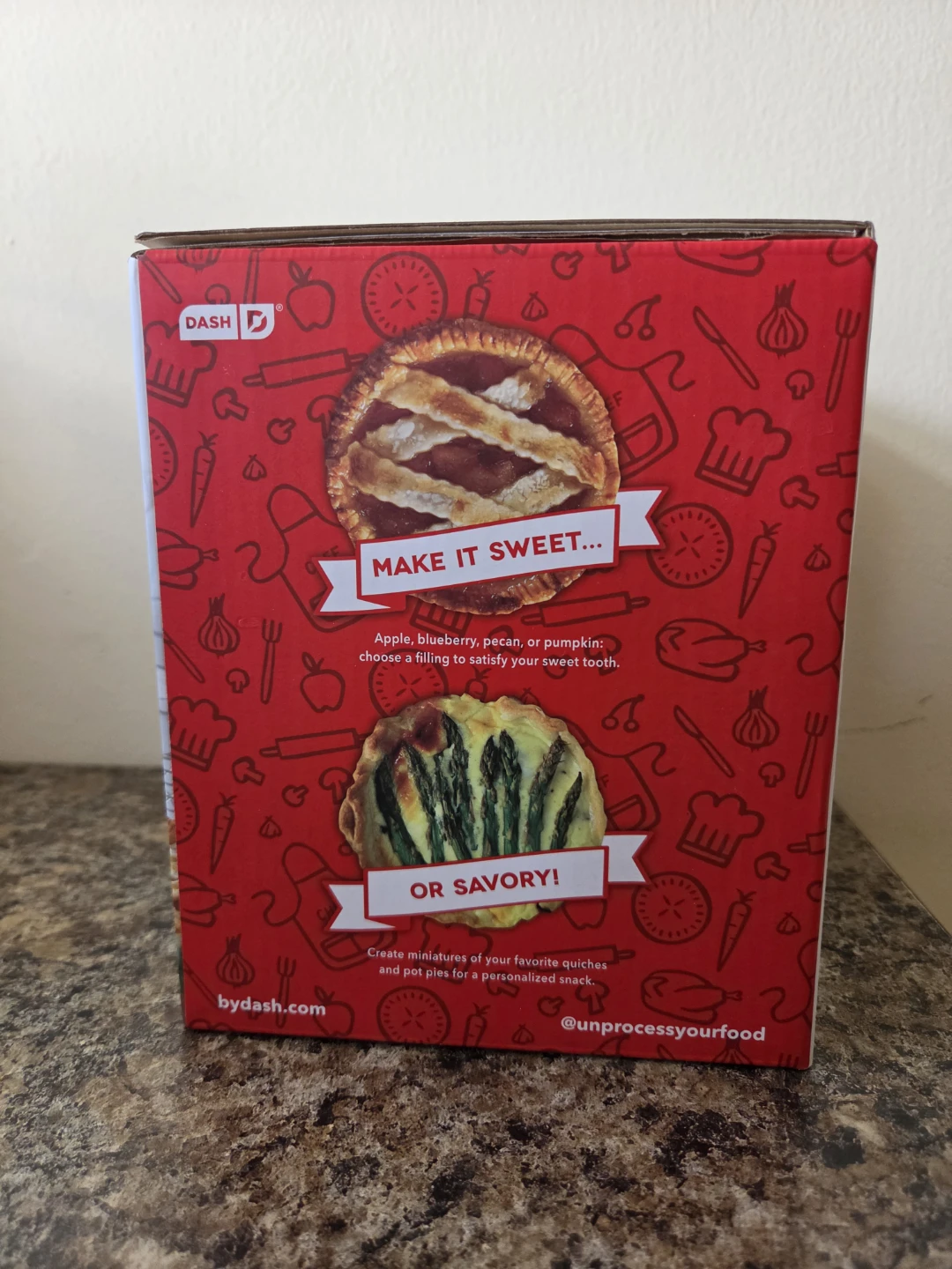Dash Mini Pie Maker - photo 3