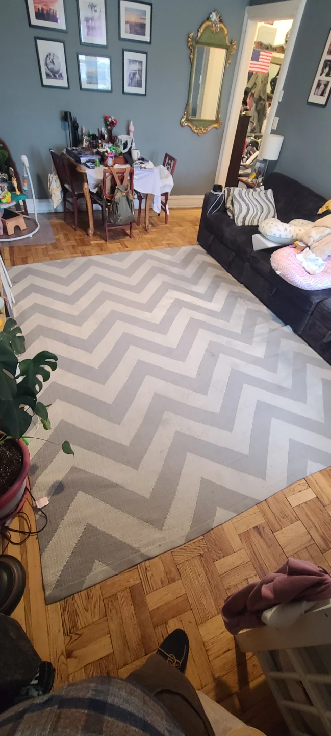 Jonathan Adler Gray & Ivory Chevron Wool Rug – 8′ × 10′ - photo 4