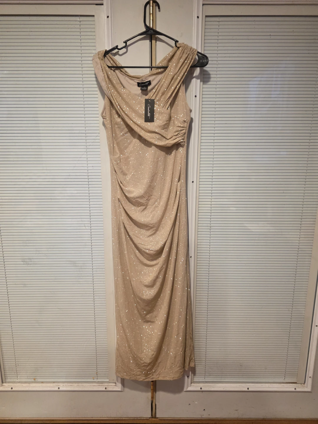 Candidite Gold Shimmer Gown Size Small - photo 3