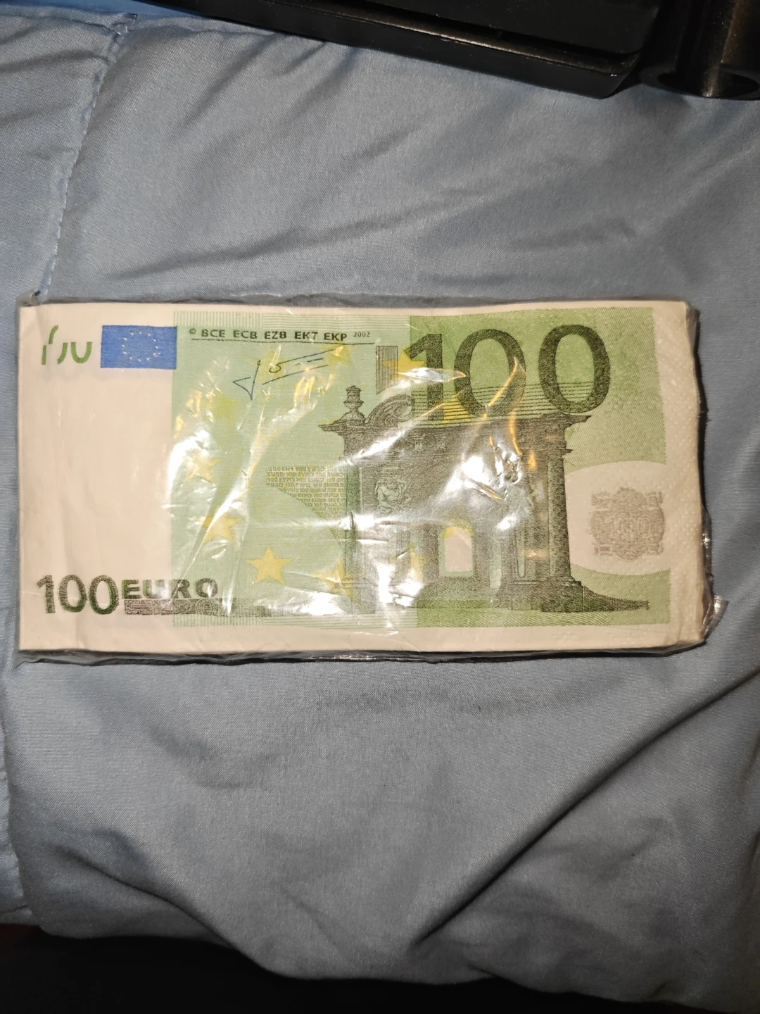 Euro Banknote Themed Napkins - photo 2