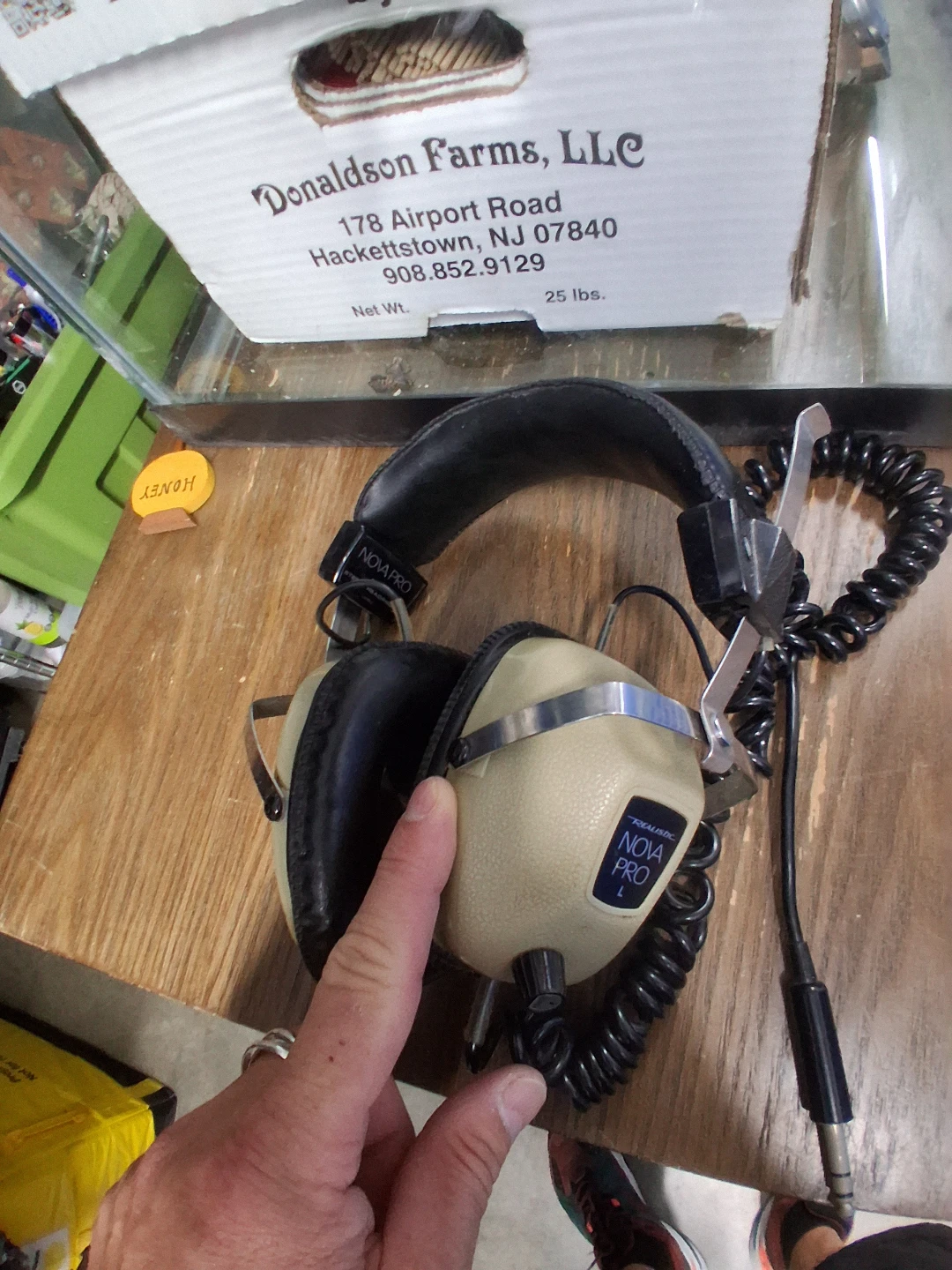 Vintage Realistic Nova Pro Stereo Headphones