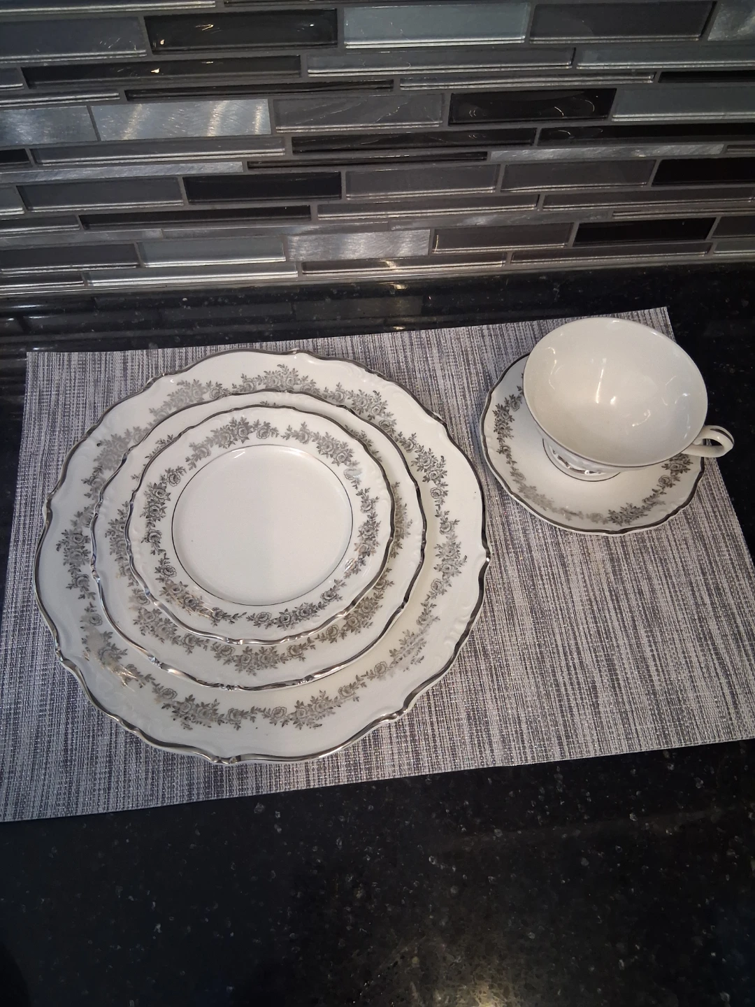 Vintage Floral Dinnerware Set with Silver Trim - photo 3