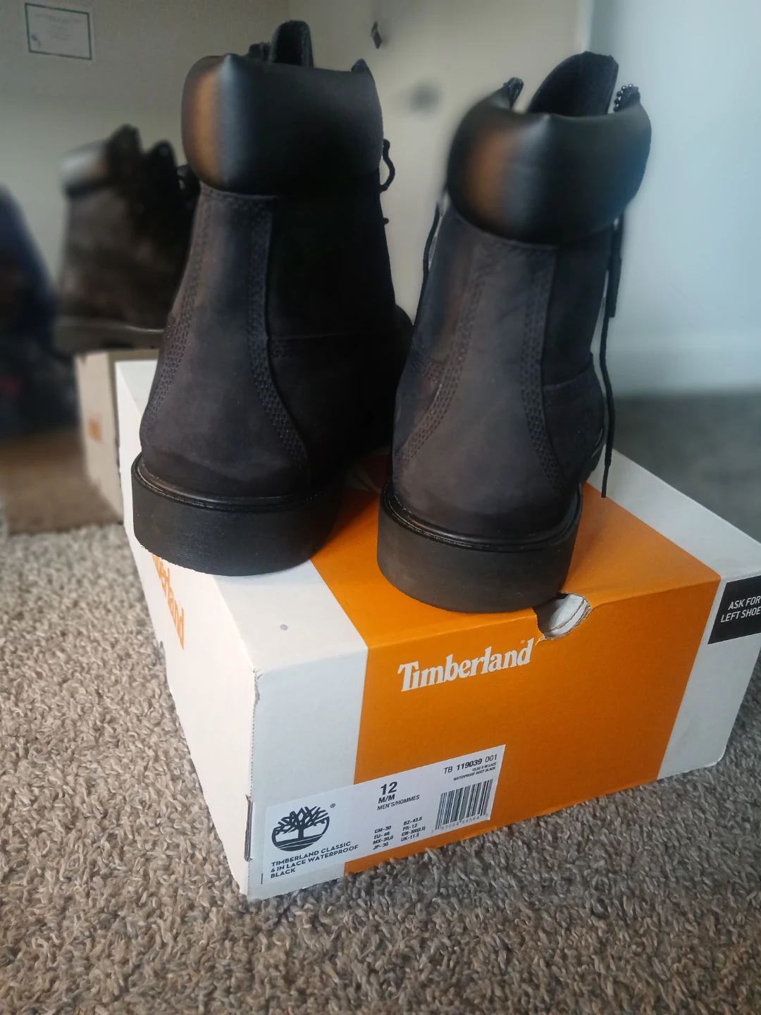 Timberland Classic 6-Inch Waterproof Boots - Black Size 12 - photo 4