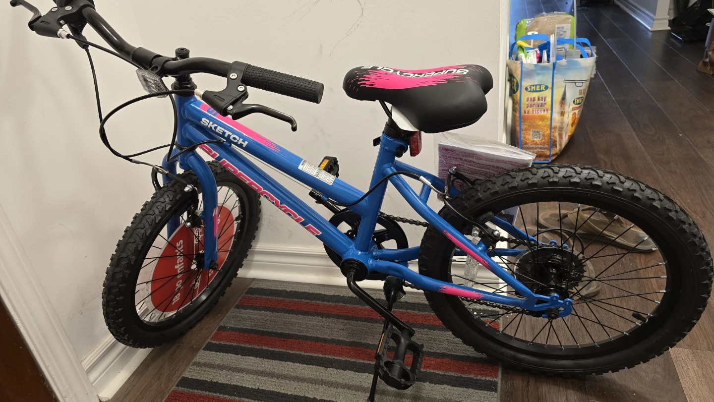 Supercycle Sketch 18-inch Kids Bike