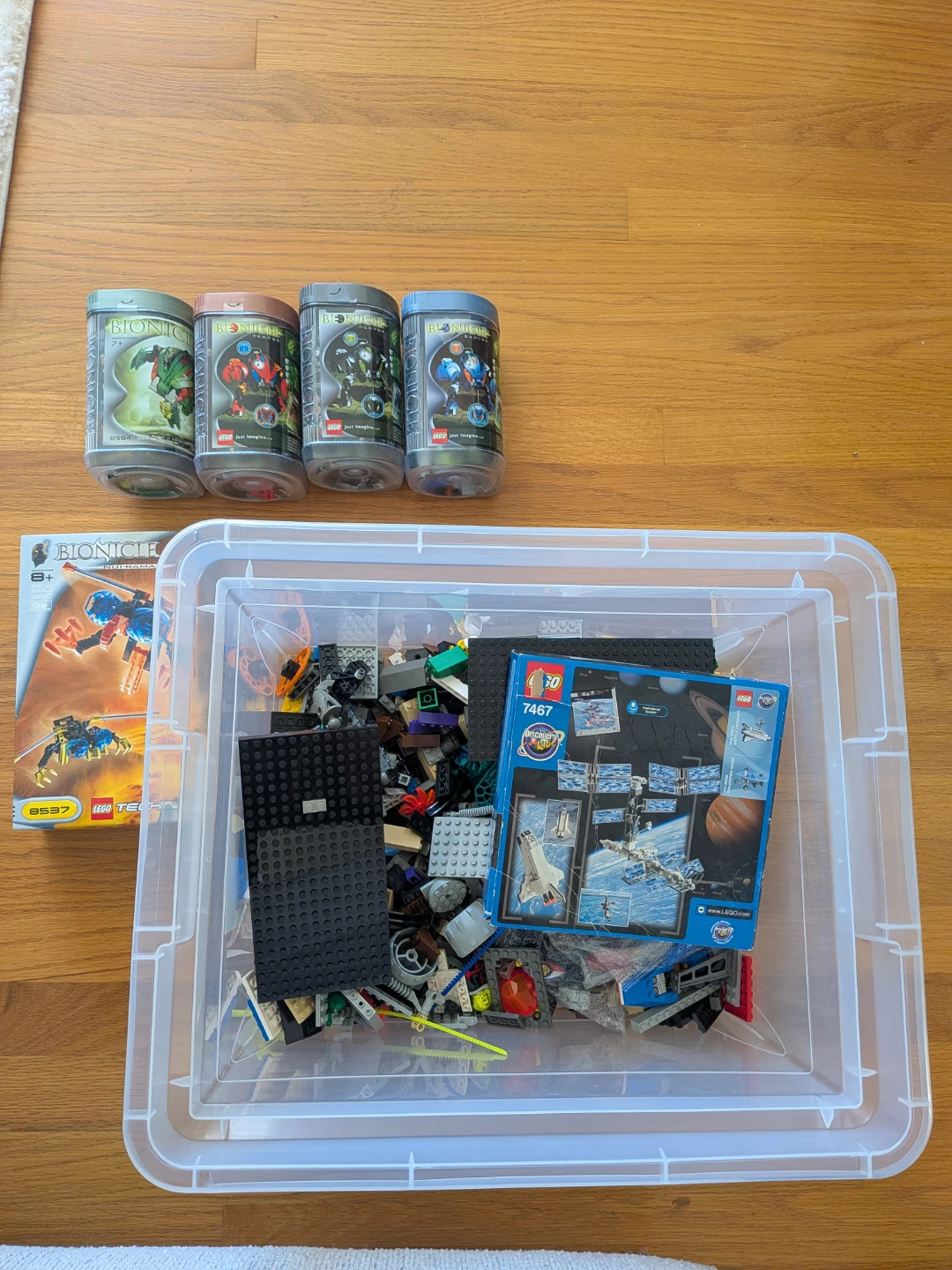 Assorted LEGO Bionicle and Technic Set - photo 2