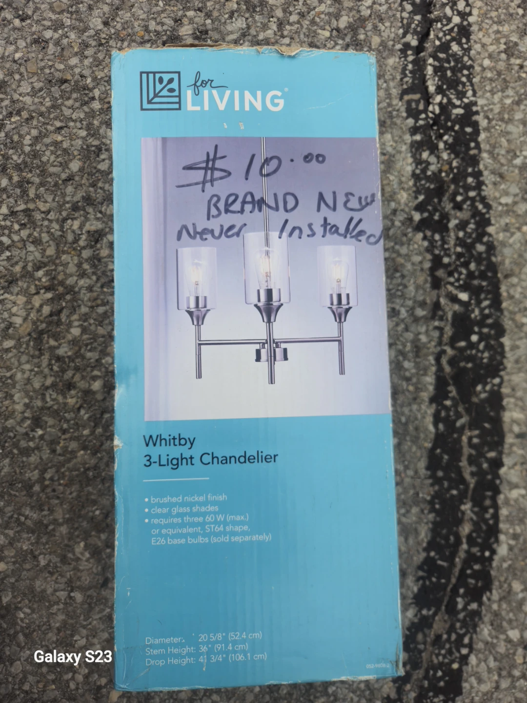 For Living Whitby 3-Light Chandelier