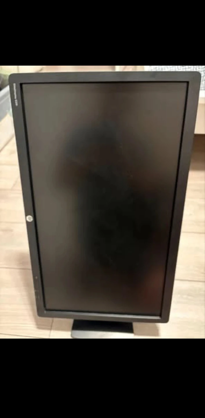 HP E231 23-inch Monitor - photo 3