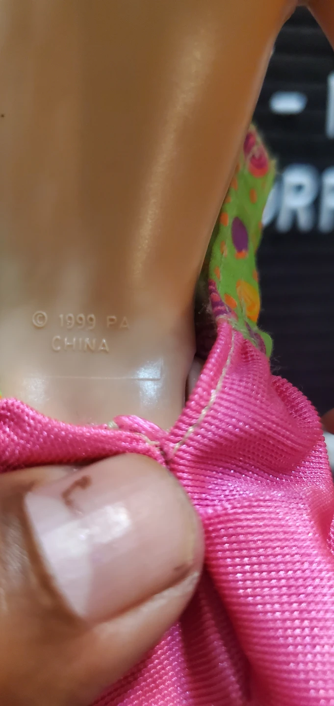 1999 Barbie Doll with Candy Print Top - photo 3