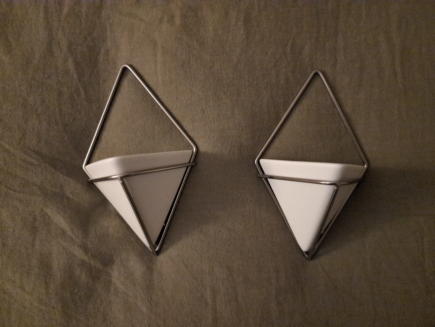 Umbra Trigg Wall Display, Geometric Planter Vessels, Set of 2