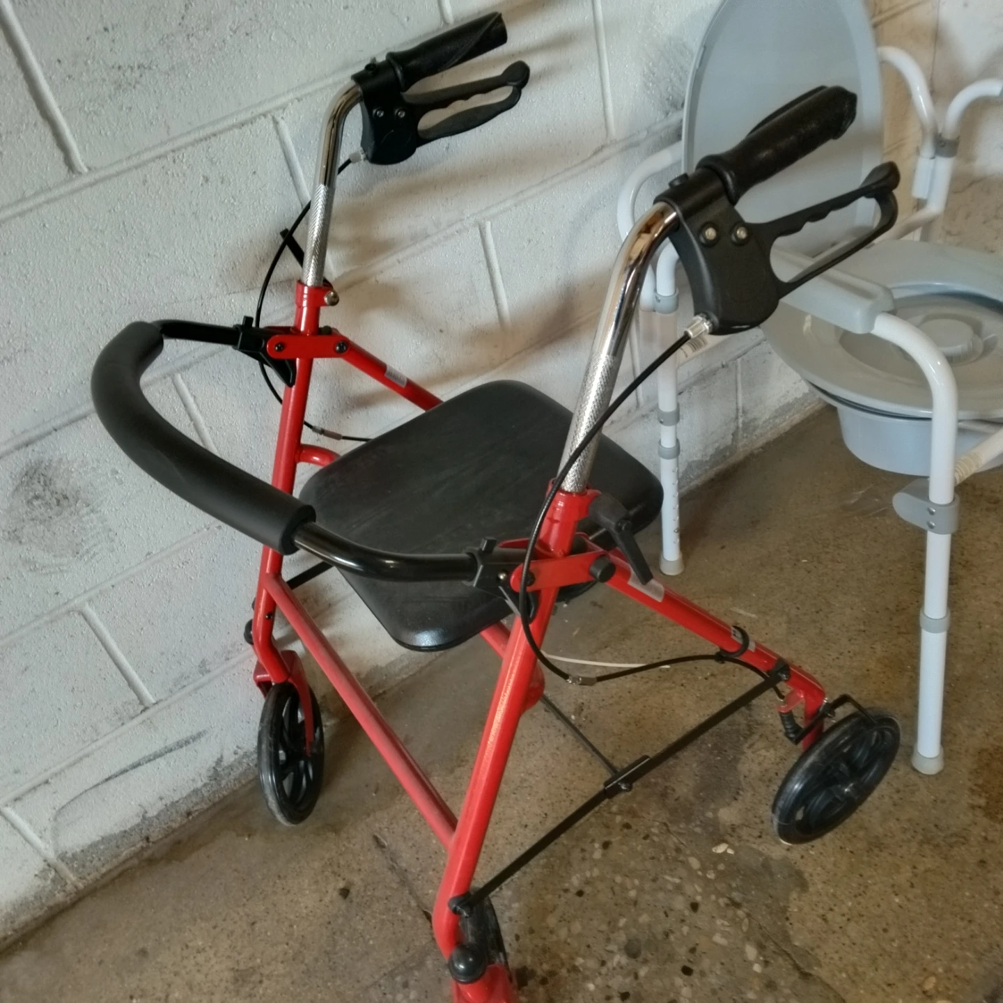 Waking cart