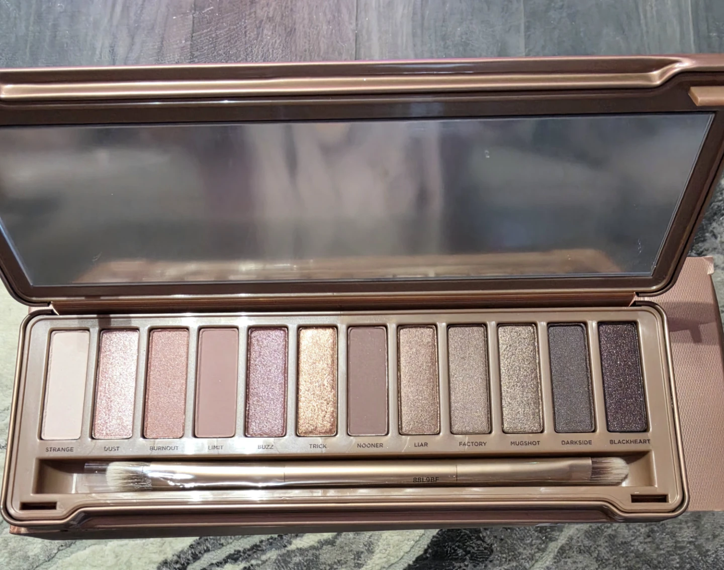 Urban Decay Naked3 Eyeshadow Palette - photo 4