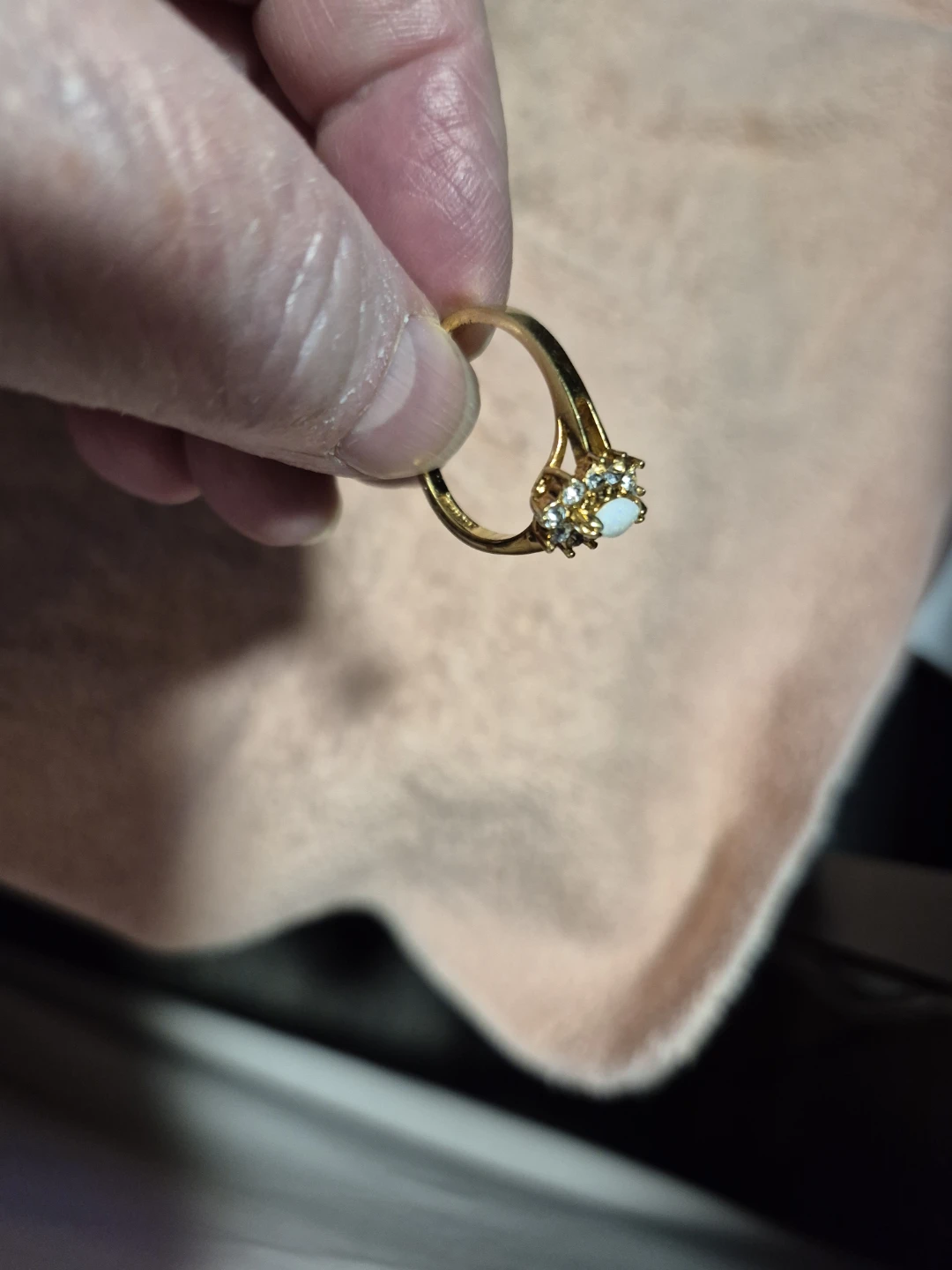 Gold-tone ring with white stone and accents - photo 5