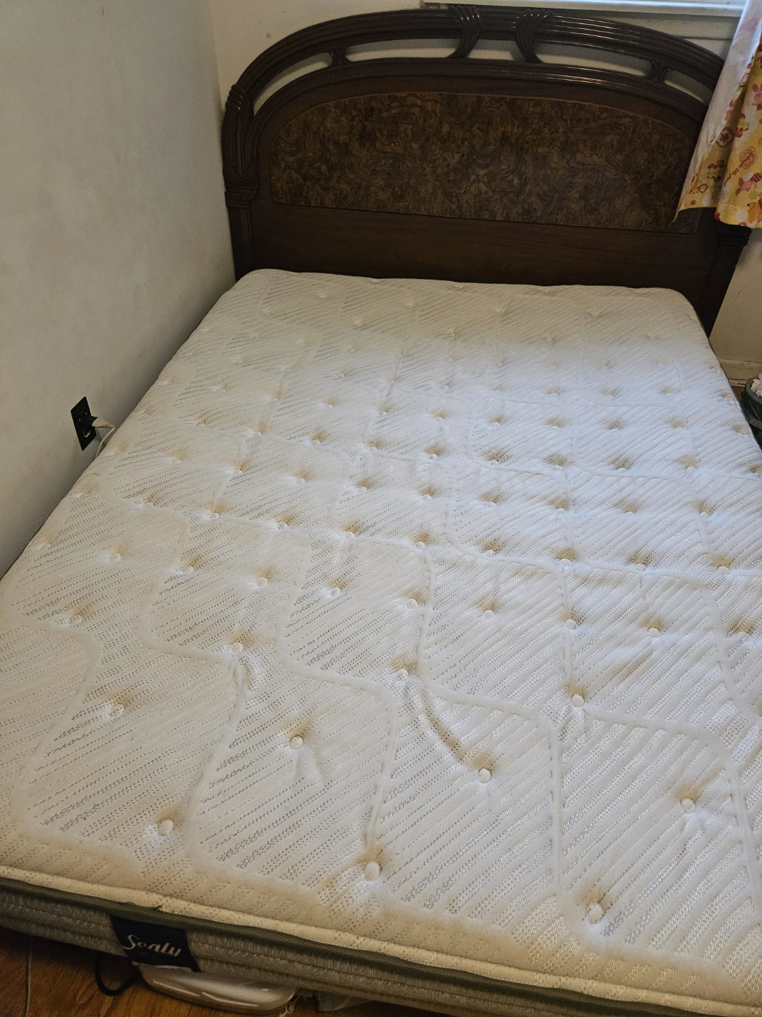 Sealy Optimum Posturepedic Queen-size Mattress - photo 2