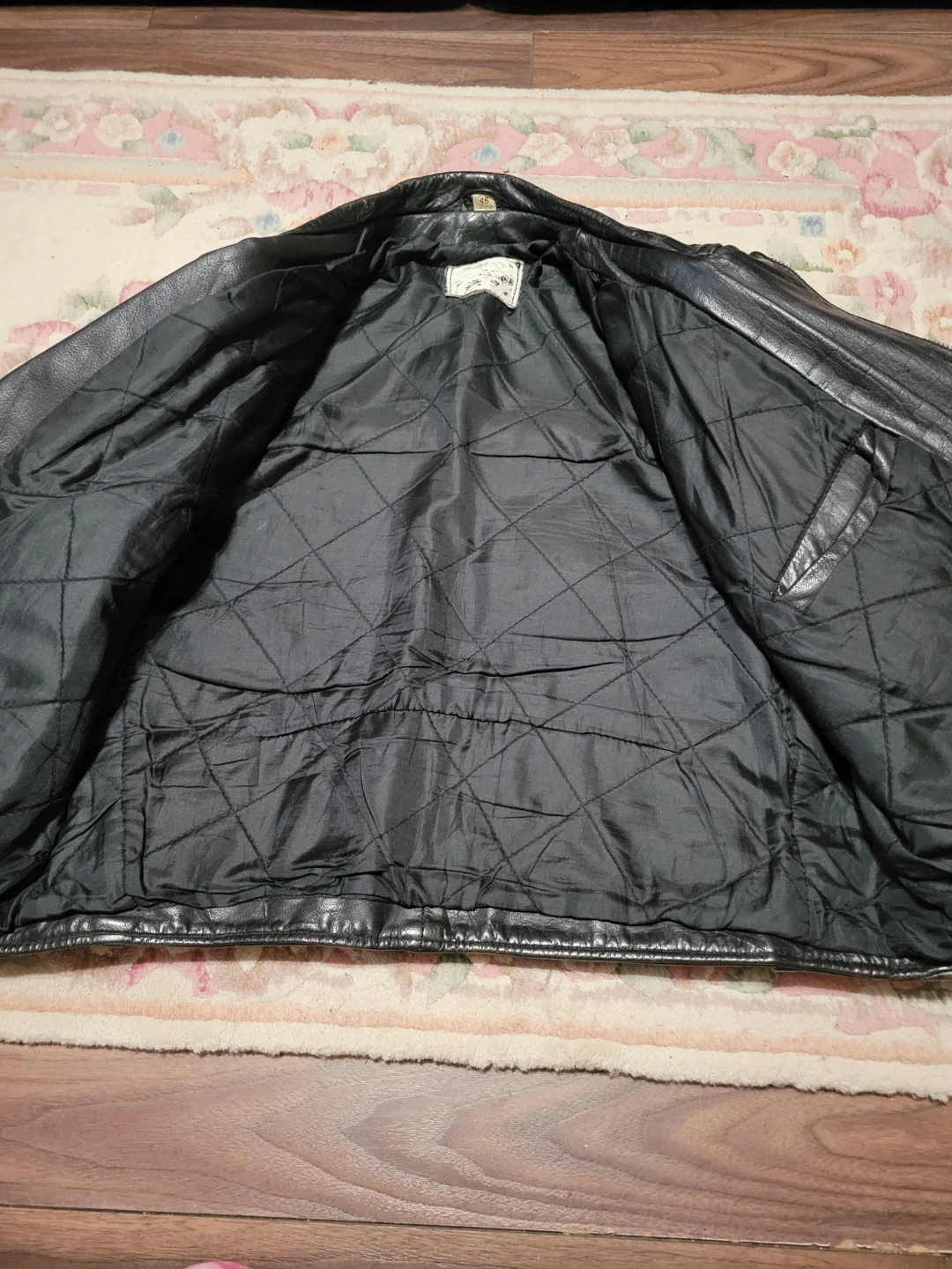 Vintage Black Leather Motorcycle Jacket - photo 3