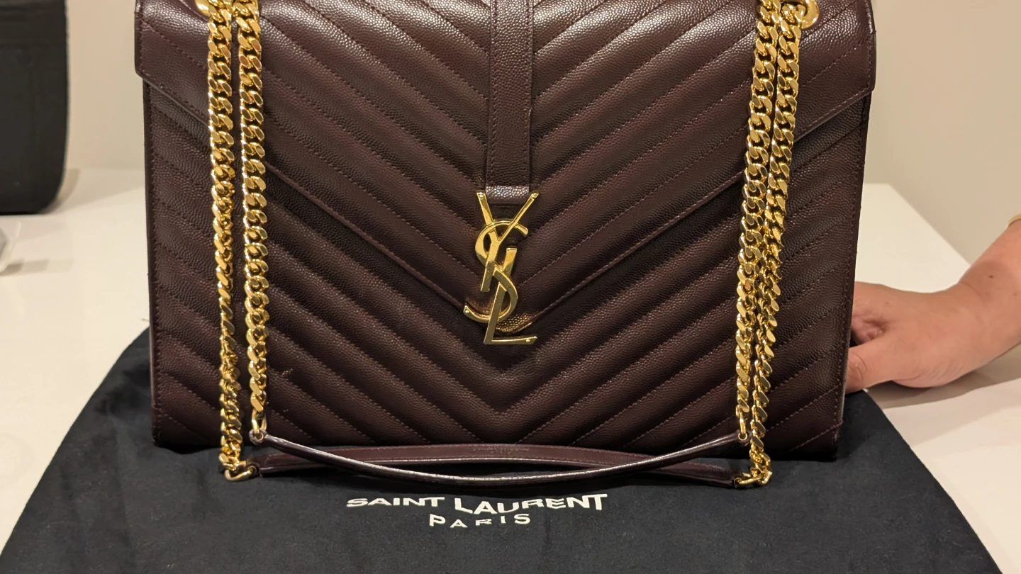 Saint Laurent Large Monogram Envelope Bag - photo 4