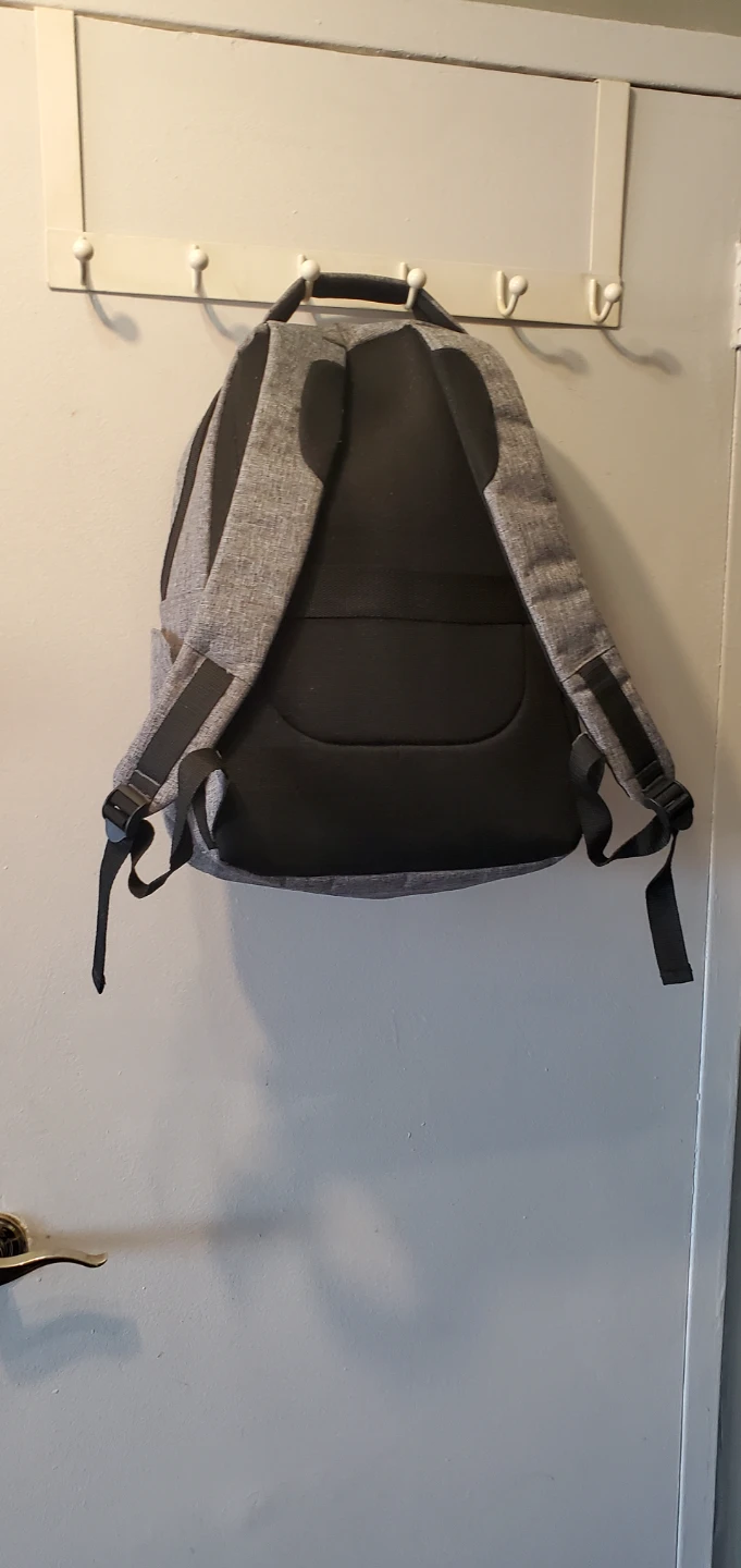 Laptop/ Tablet  Fabrik Backpack  Brand New - photo 2