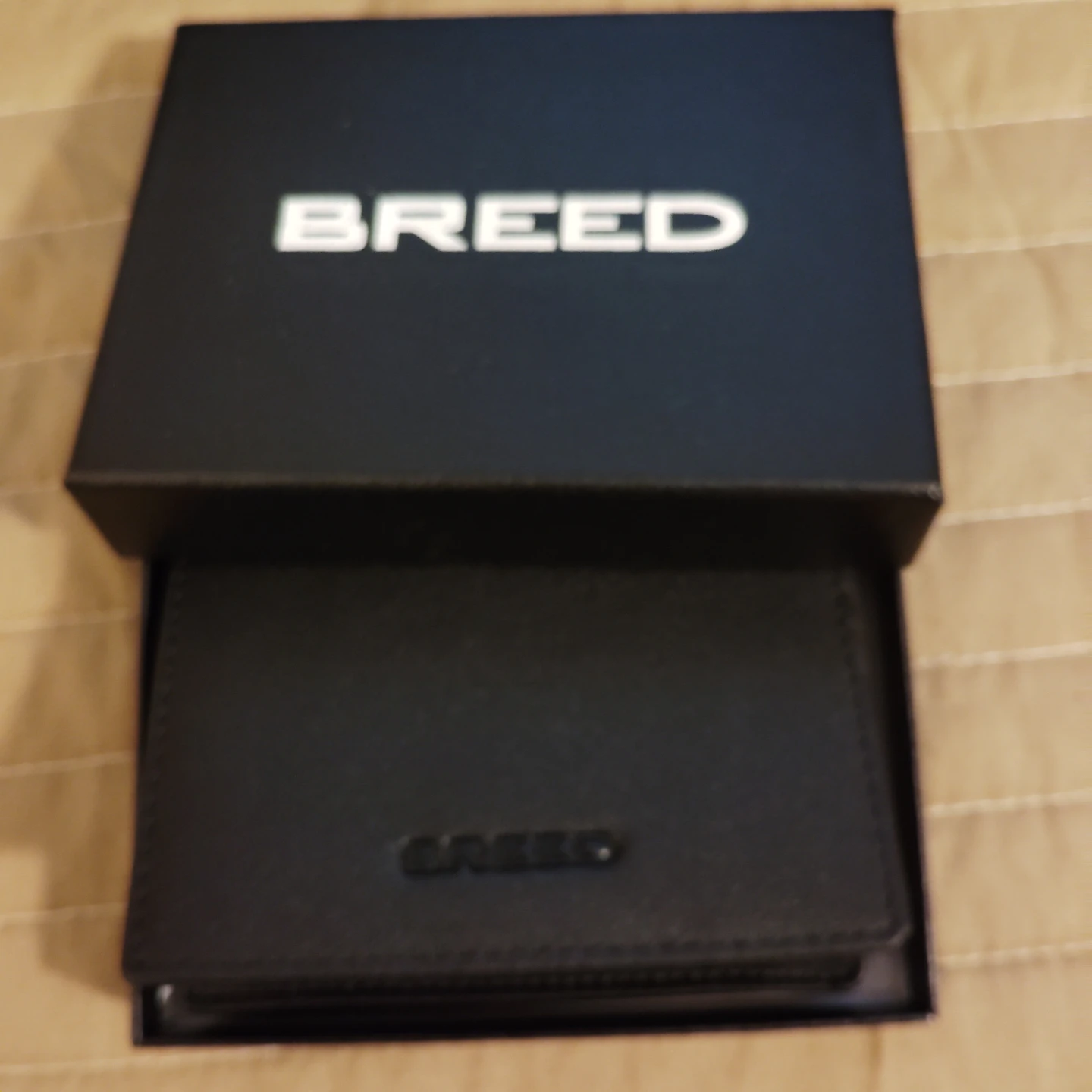 Breed Black Leather Card Holder Wallet