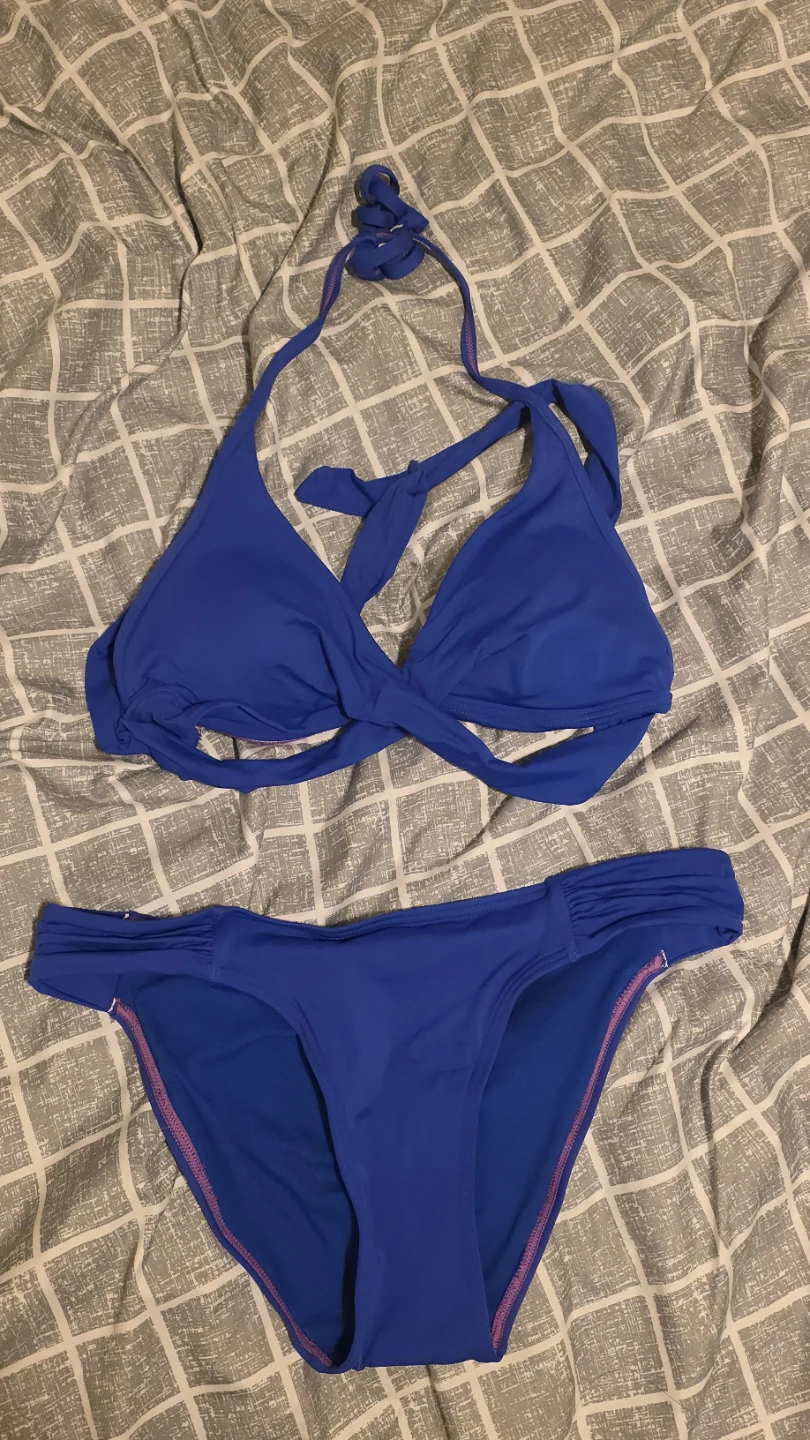 La Vie En Rose - Blue Two-Piece Swimsuit